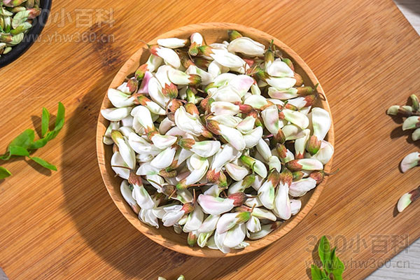 槐花的吃法与做法：家常食谱大全及食用技巧