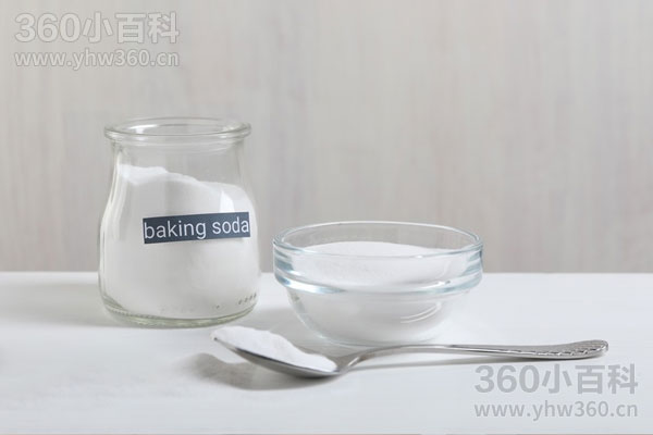 小苏打白醋洗洁精的妙用：天然清洁配方及使用方法